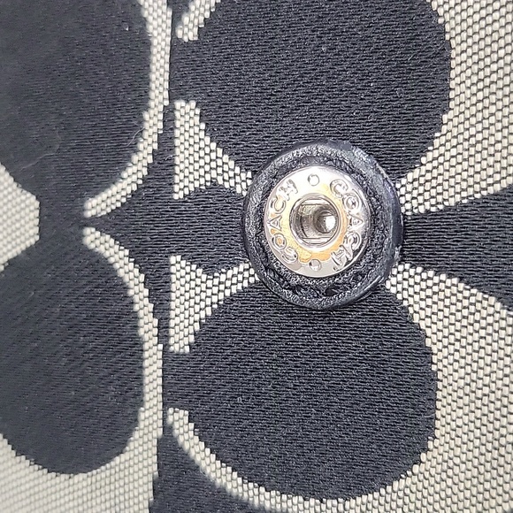 Coach Signature Black/Gray Canvas Leather Wallet - Picture 11 of 11